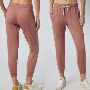 Vuori Women's Rose Jogger Pants
